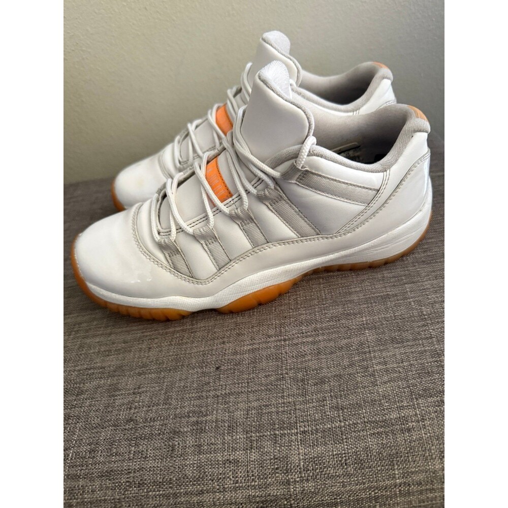 Youth Nike Air Jordan 11 Retro Low GG Citrus
Size 6.5 Y Women’s 8 *Read*